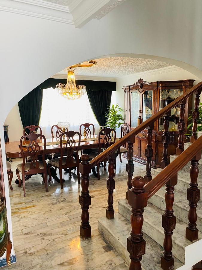 Hostal Guadalajara Cosmopolitan Providencia Esterno foto