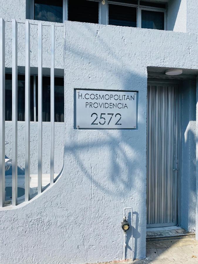 Hostal Guadalajara Cosmopolitan Providencia Esterno foto